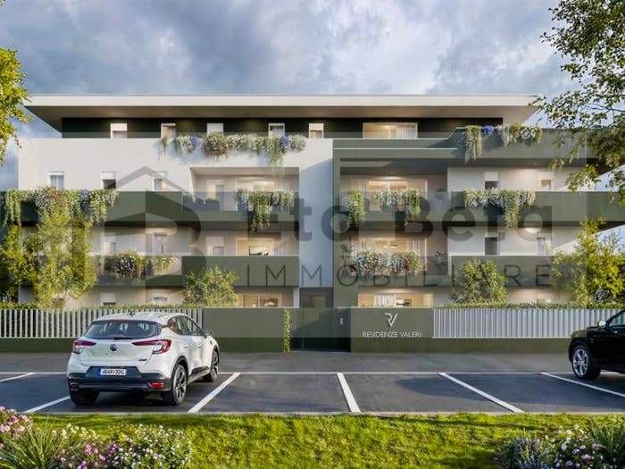 Casa con 5 locali in vendita in Via Ippolito Nievo, Centro, Ponte San Nicolò