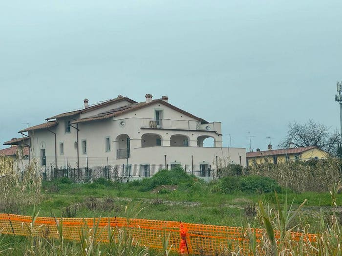 Casa quadrilocale in vendita in Via del Ragno, Fornacelle, Montemurlo