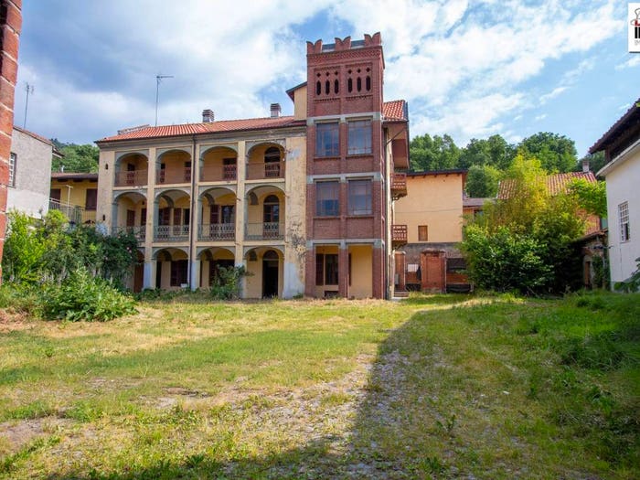 Casa con 6 locali in vendita in Via Fortunato Perino, Villar Dora