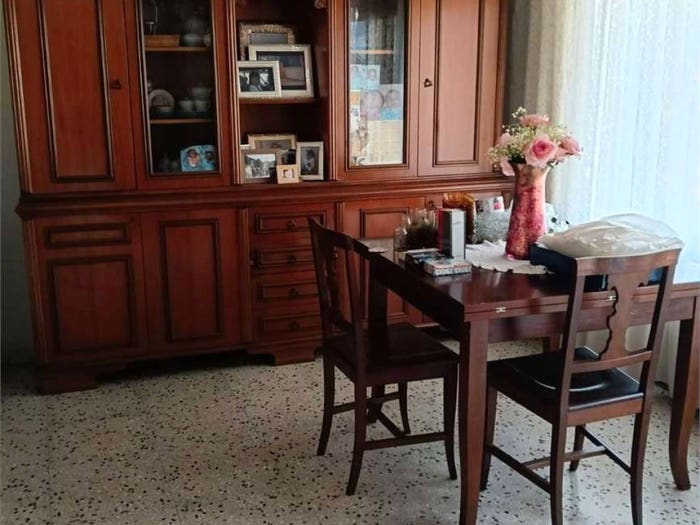 Appartamento con 5 locali in vendita in via filippo sciarra, Centro, Formia