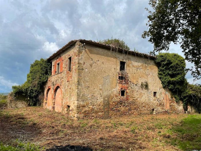 Casa con 6 locali in vendita in Località Quarata, Quarata, Arezzo