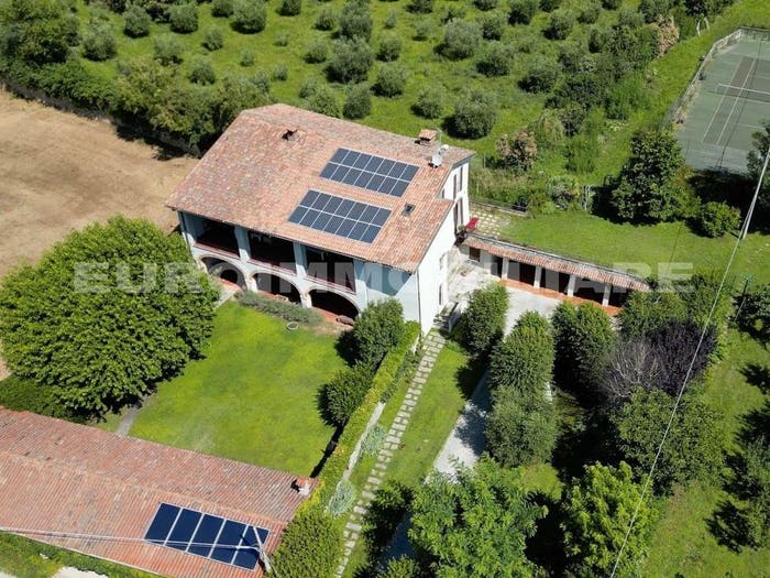 Casa con 6 locali in vendita in Via Giovanni Quarena, Macesina, Bedizzole