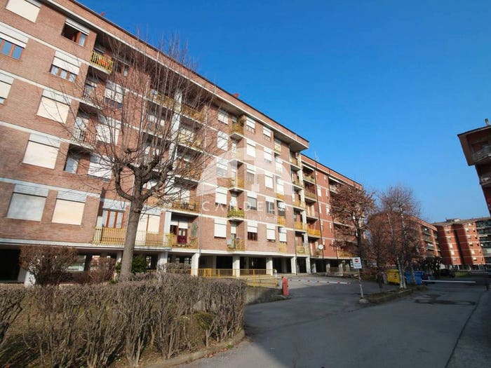 Appartamento con 5 locali in vendita in Via Alessandro Manzoni, Altipiano, Mondovì