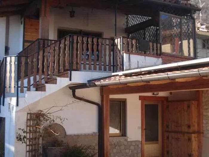 Casa con 6 locali in vendita in Montereale Valcellina