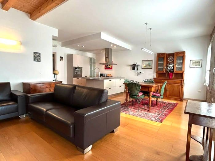 Casa trilocale in affitto in Via Guglielmo Oberdan, Carpenedo Bissuola, Venezia
