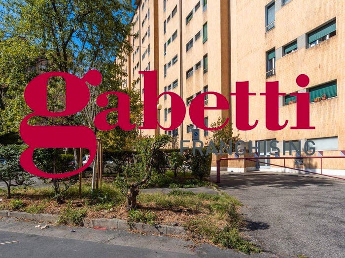 Appartamento quadrilocale in vendita in VIA URUGUAY A, Gallaratese, Milano