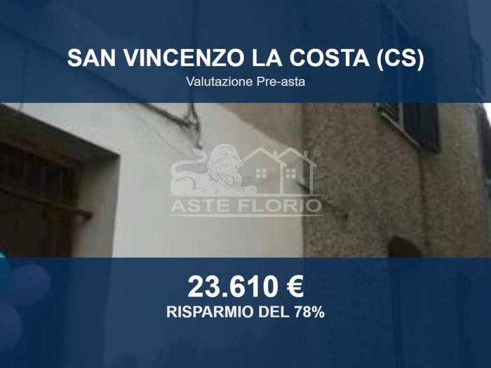 Casa quadrilocale in vendita in Via Vittorio Emanuele II, Centro, San Vincenzo la Costa