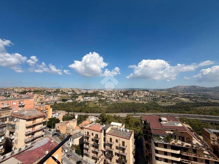 Appartamento trilocale in vendita in Via Gioeni, Centro Storico, Agrigento