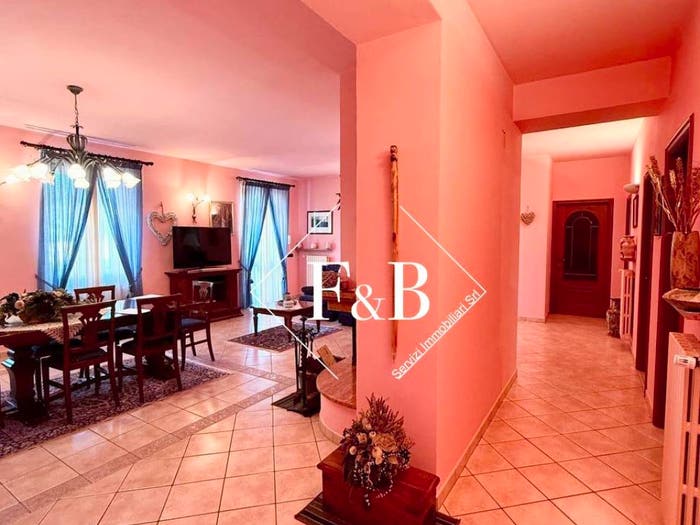 Casa con 6 locali in vendita in Località Basso Erro, Melazzo