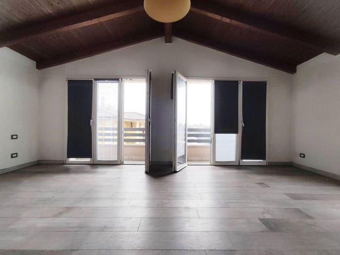 Casa con 6 locali in vendita in Via della Libertà, Altopascio Centro, Altopascio