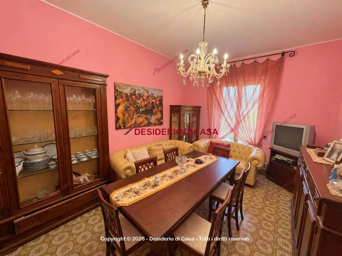Appartamento quadrilocale in vendita in Via Cristoforo Colombo, Centro, Capo d'Orlando