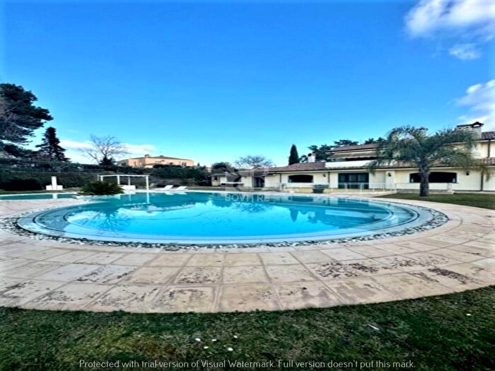 Casa con 6 locali in vendita in Largo dell'Olgiata, Olgiata, Roma