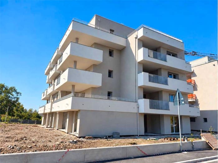 Appartamento quadrilocale in vendita in via Pannunzio, Cittanova Marzaglia, Modena