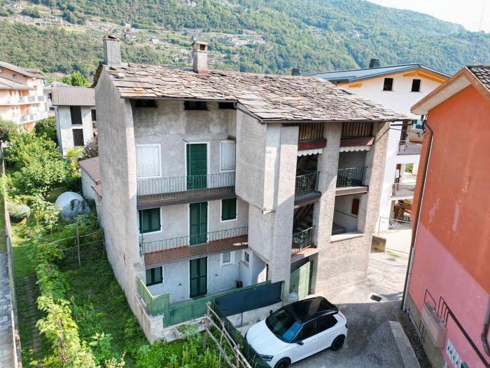 Casa con 6 locali in vendita in Via Bona Lombarda, Centro, Morbegno