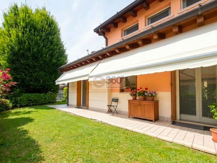 Casa con 5 locali in vendita in Via Camerate, Centro, Concesio