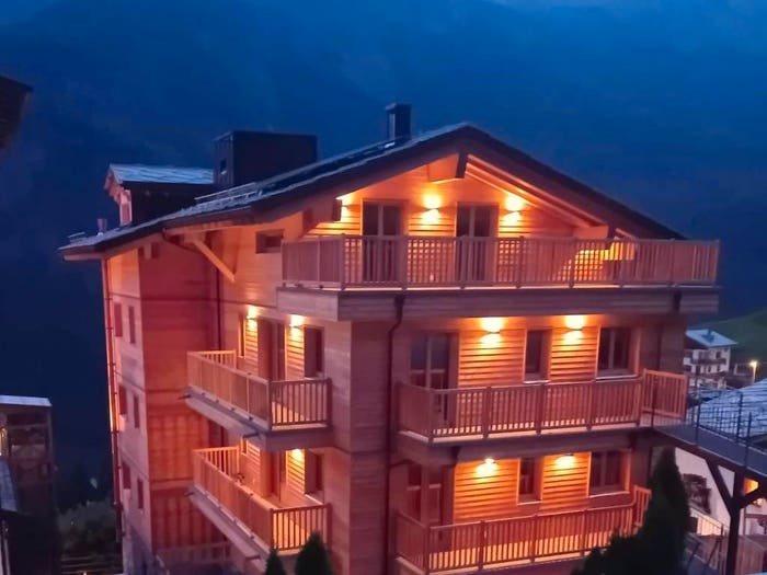 Appartamento con 6 locali in vendita in Frazione Bringaz, Paquier, Valtournenche