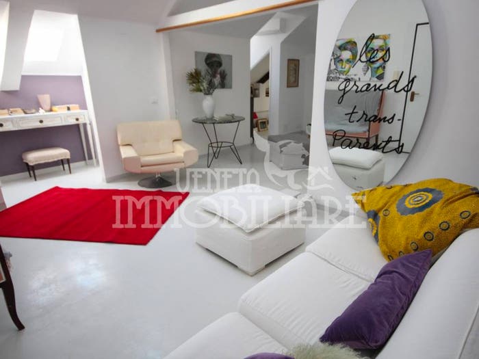 Appartamento bilocale in vendita in Via Guglielmo Oberdan, Nervi, Genova
