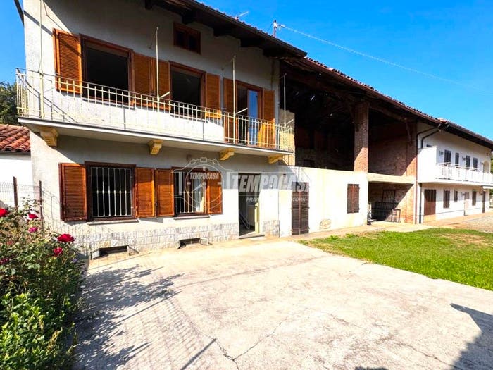 Casa con 5 locali in vendita in Via Armando Diaz, Centro, La Cassa
