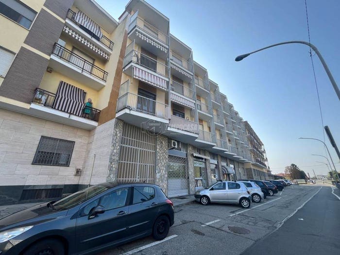 Appartamento monolocale in vendita in Via EX INTERNATI, Centro, Castellamonte