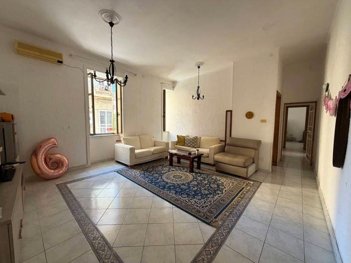 Appartamento trilocale in vendita in Via Cicerone, Bagnoli, Napoli