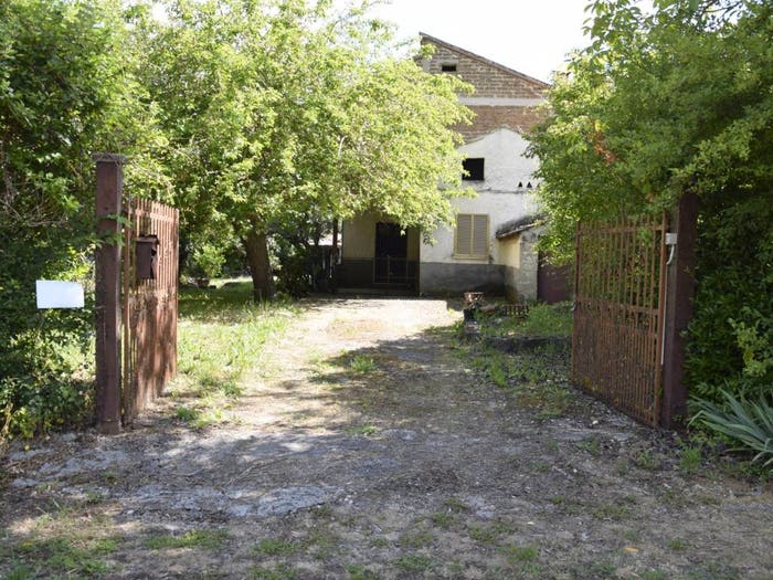 Casa con 6 locali in vendita in Via Rastello, Esperia