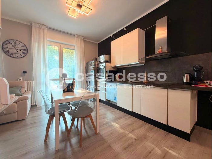 Appartamento con 5 locali in vendita in VIA VALLETTA, Centro, Leinì