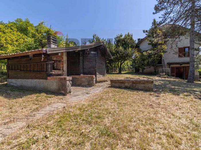 Casa con 6 locali in vendita in via forneto, Torreratti Persi, Borghetto di Borbera