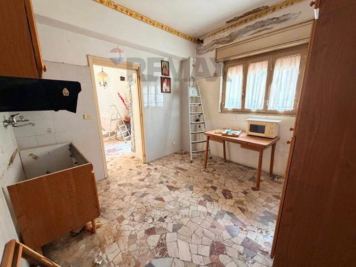 Casa con 5 locali in vendita in Via Girolamo Caropreso, Centro, Caltagirone