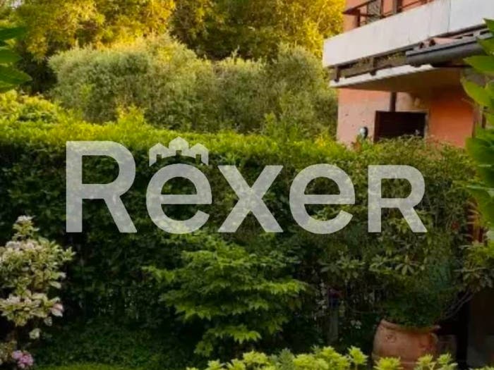 Appartamento bilocale in vendita in Via Casara, Centro, Lazise