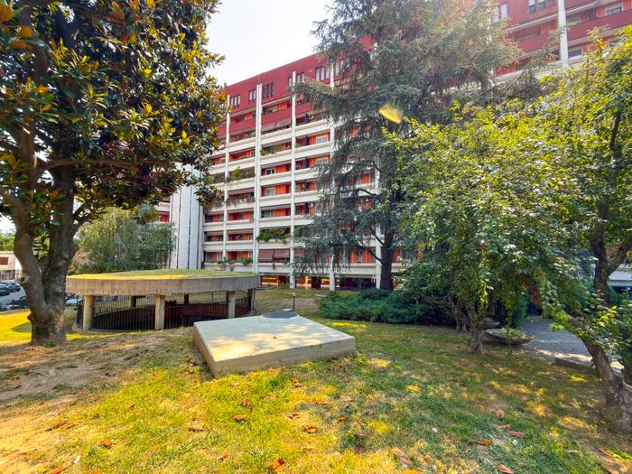 Appartamento con 5 locali in vendita in Corso Lodi, Lodi Brenta, Milano
