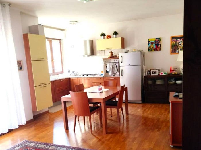 Appartamento trilocale in vendita in VIA BUOZZI, Stazione Via Roma, Grosseto