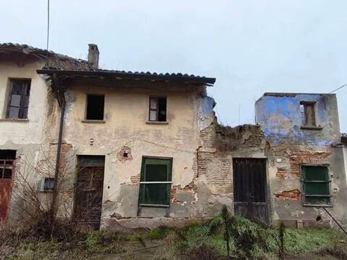 Casa con 6 locali in vendita in Via Guglielmo Marconi, Centro, Cigognola
