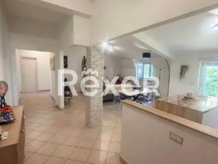 Appartamento trilocale in vendita in Via Guglielmo Marconi, Centro, Arce