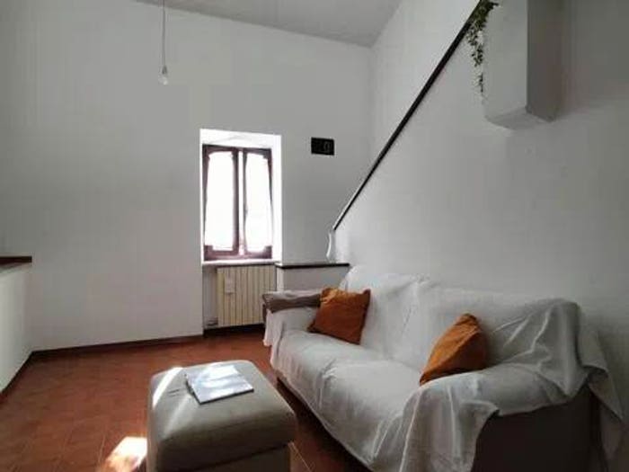 Appartamento quadrilocale in vendita in Via San Piero, Centro, Carrara