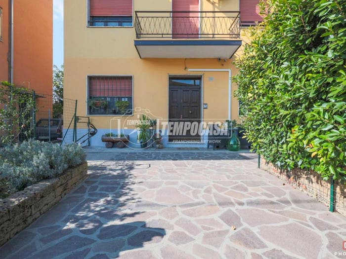 Appartamento quadrilocale in vendita in Via Montanara, Ponticelli, Imola