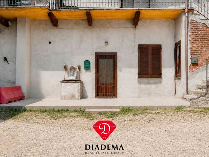 Appartamento bilocale in vendita in Via S Gaudenzio e Biagio, Centro, Mornago