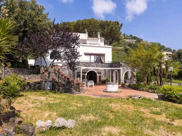 Casa in vendita in Via dell'Amicizia, Centro, Ischia