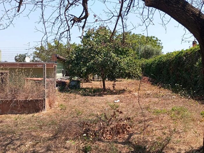 Casa con 5 locali in vendita in Via Monviso, Aprilia