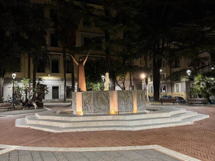 Appartamento con 5 locali in affitto in Piazza San Francesco d'Assisi, Centro, Salerno