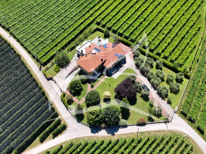 Casa trilocale in vendita in Località Santa Lucia, Dro