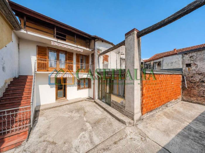 Casa con 6 locali in vendita in Via Avigliana, Centro, Buttigliera Alta