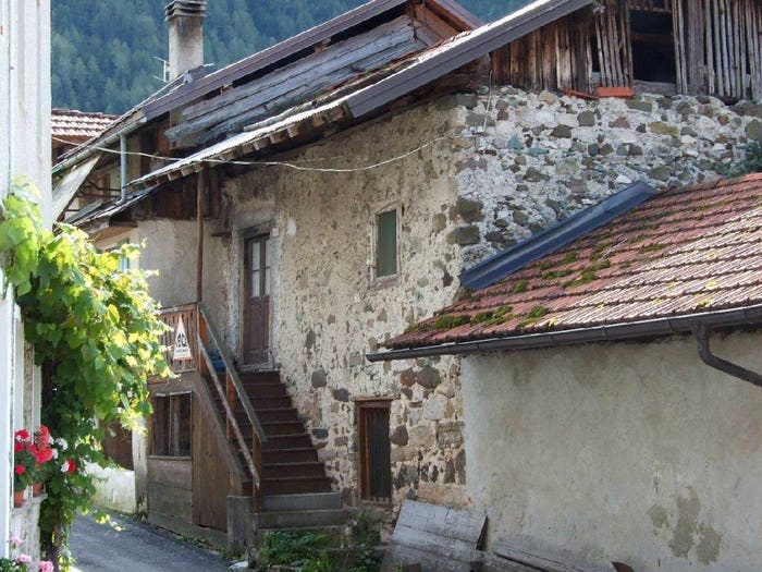 Casa in vendita in Lantrago, La Valle Agordina