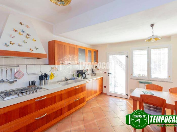 Casa quadrilocale in vendita in Via Molino, Zelata, Bereguardo