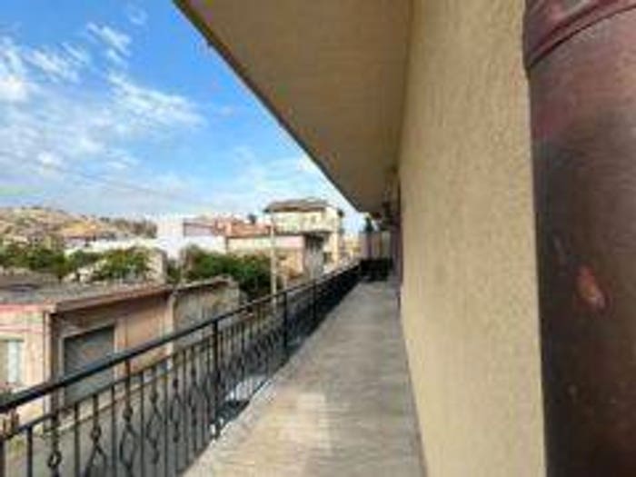 Appartamento quadrilocale in vendita in Via Sbarre, Melito di Porto Salvo