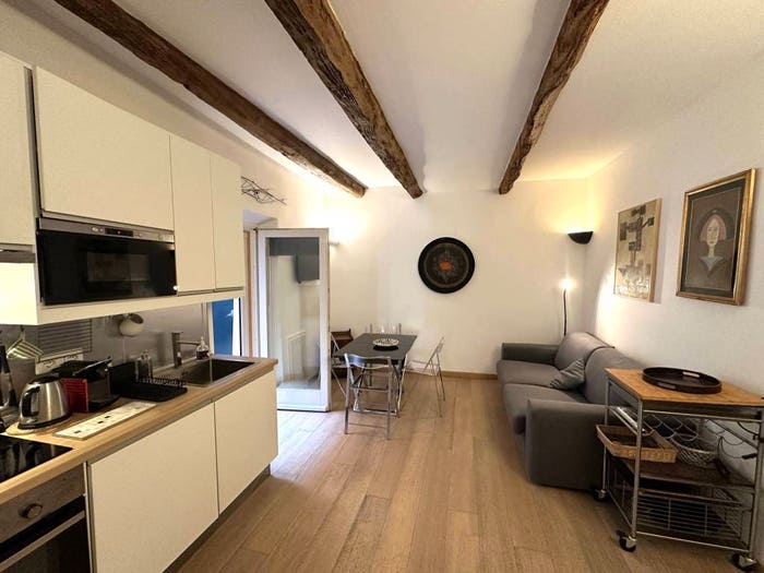 Appartamento bilocale in vendita in Via Roma, Centro, Orbetello