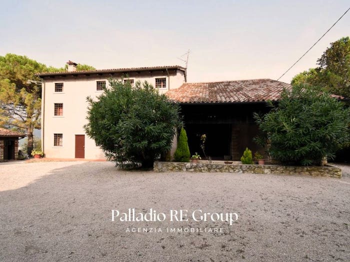 Casa con 6 locali in vendita in Via Lombarda, Isola Vicentina