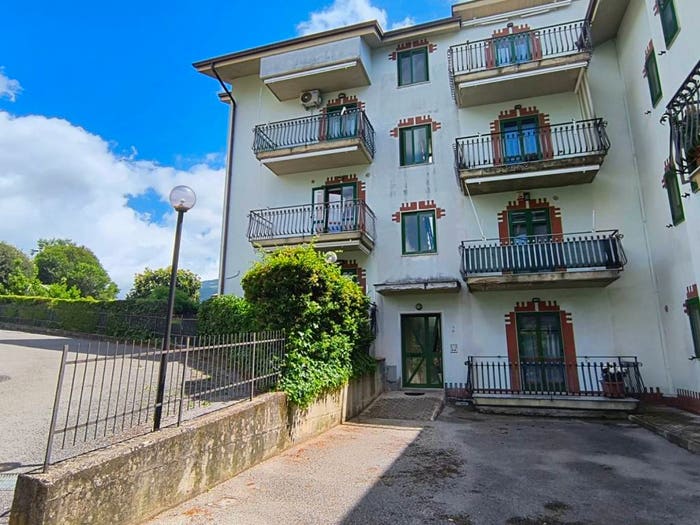 Appartamento trilocale in vendita in Via Salvador Allende, Mercato, Giffoni Valle Piana
