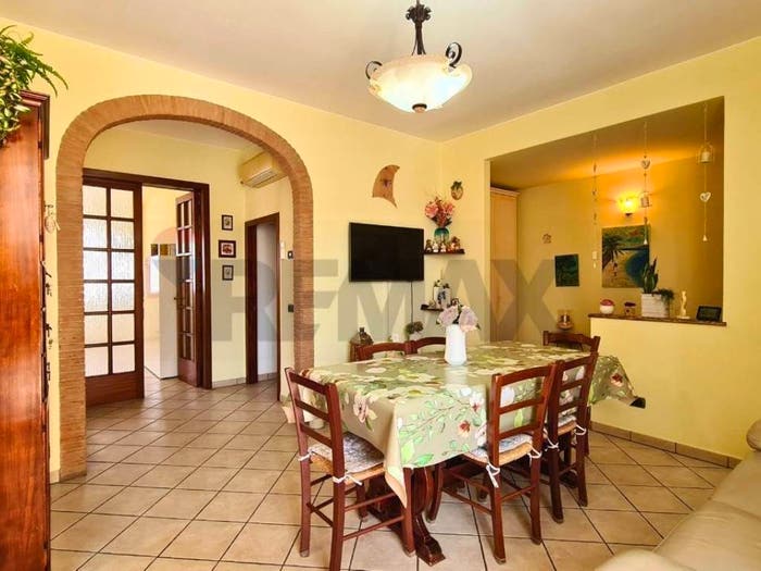 Appartamento con 5 locali in vendita in Marcignana Lucchese, Empoli