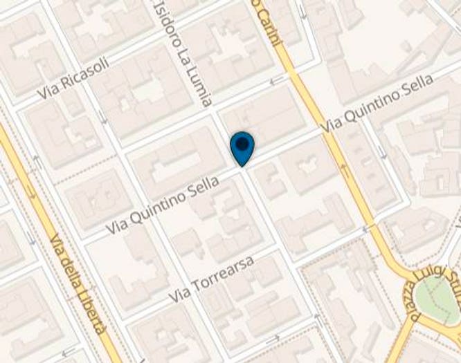Appartamento con 6 locali in vendita in Politeama Ruggiero Settimo, Palermo