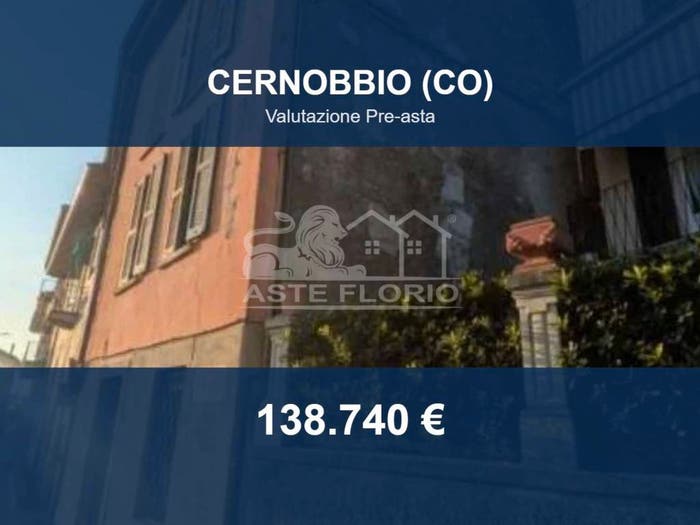 Appartamento con 6 locali in vendita in Via Vittorio Emanuele II, Cernobbio
